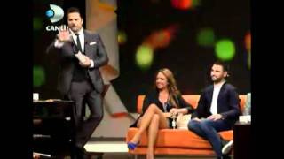 Ell amp Nikki  Beyaz Show 10062011 part 2 [upl. by Brigitte269]