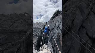 Kandang Babi  Carstensz Pyramid [upl. by Gabby]