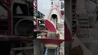 Conveyor belt readymixconcrete conveyor machine viralvideo [upl. by Esilrahc]