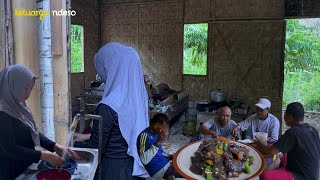 masak untuk pak tukang Alhamdulillah semua suka jamur kuping tumis pedas cabe ijo telur dadar [upl. by Annayek]