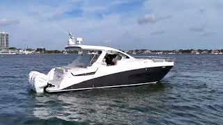 2020 AZIMUT 40 VERVE  MarineMax North Palm Beach [upl. by Iat]