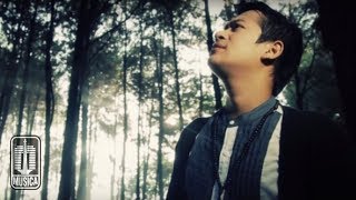 Kesna  Ketika Tangan Dan Kaki Berkata Official Music Video [upl. by Perlman]