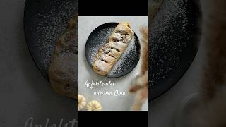 Veganer Apfelstrudel🍂 vegan apfelstrudel baking [upl. by Igic]