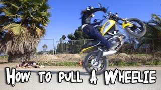 How to Wheelie a Motorcycle motogeo [upl. by Cairns]