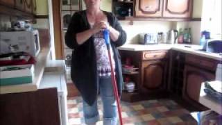 Mummy from the Heart Reviews the Vileda 1 2 Spray Mop [upl. by Schapira]