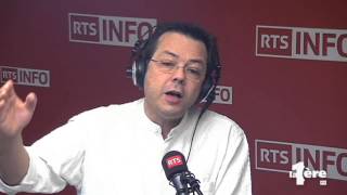 La chronique satirique  quotLes Guignols de linfâmequot Pascal Bernheim [upl. by Lindi]