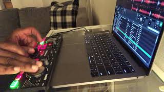 Numark DJ2GO2 Touch ScratchBeat Juggle [upl. by Derick]