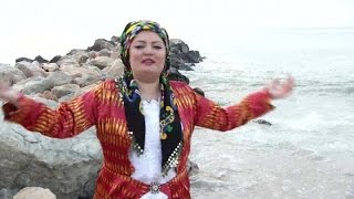 Filiz Ağar  Denizin Ortasında  Official Video [upl. by Enahpets929]