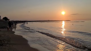 🇵🇱 Kołobrzeg Kolberg Polska Sunset on the beach Zachód Słońca na plaży w Kołobrzegu 4K [upl. by Francine]