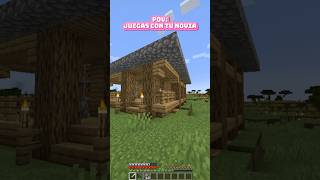 MI NOVIA CONTRUYE LA CASA minecraft ahorts gaming [upl. by Zebada]