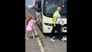 A little girl stopped the bus for a good cause [upl. by Adnoma]