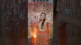 Bani bani dance youtubeshorts love hindisong bollywood beautykhan [upl. by Clerc]