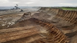 Edward Burtynsky Jennifer Baichwal and Nicholas de Pencier on The Anthropocene Project [upl. by Keane]