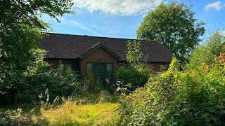 ABANDONED worst hoarders house  abandoned places uk [upl. by Kane]