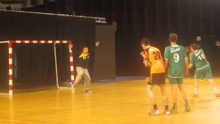 Lobe sur pénalty  Finale Handball Coupe de la Mayenne  CA Evron lHuisserie  02062013 [upl. by Aitercul]