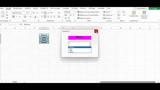 Alimenter un Combobox VBA depuis une feuille Excel [upl. by Urba]