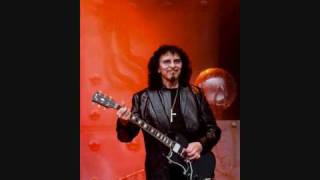 Black Sabbath  Tony Iommi Guitar Solo [upl. by Alejandra]