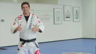 How to tie Gracie Barra pants and belt with Flavio Almeida [upl. by Nowad276]