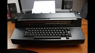 IBM Selectric typewriter review  and how it works [upl. by Kiyohara]