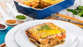 How to Make Greek Moussaka fais KITCHEN [upl. by Atinor]