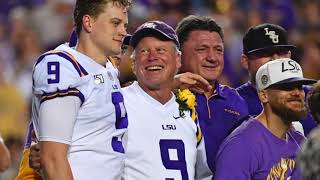 Joe Burrow wears Burreaux jersey on senior day [upl. by Nivrek]