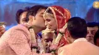 Akash Ambani Adorably Kisses Wife Shloka Mehta In Front Of Everyone At Var Mala Wedding Ceremony [upl. by Guildroy817]