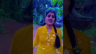 pandey ji ka beta hoon chumma chipk ke leta hoon 💋 comedy shorts funny reels poojasharmaps [upl. by Delwin]