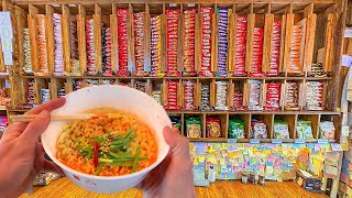 24 Hour Ramen convenience store with no staff 🇰🇷 [upl. by Egwan76]