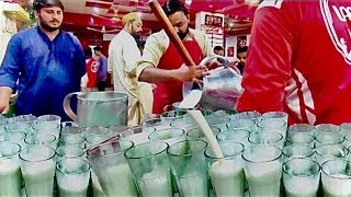 LASSI LAB Ki Mashoor Rabri  Khoya Lassi Making  Malai amp Rabri  Street Food Karachi Pakistan [upl. by Jelsma312]