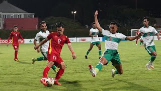 Indonesia vs Vietnam AFF Suzuki Cup 2020 Group Stage Extended Highlights [upl. by Akiemehs]