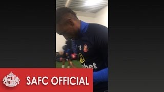 Sunderland Take On The Mannequin Challenge  Feat Defoe Anichebe Januzaj Denayer Jones [upl. by Rafaello429]