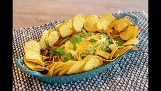 Comfort Food  Mexicaanse nachoschotel [upl. by Attenyt]