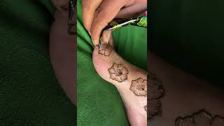 Leg mehndi design simplemehndidesign mehndi mehndishort mehndivideo [upl. by Eentroc]