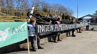 Appell mot amerikansk marinebase på Haakonsvern [upl. by Nairb]