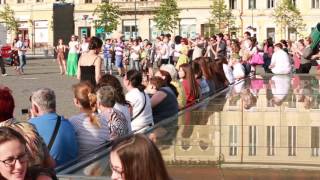 Flash mob ZORBA  Vino sa traiesti prin muzica si dans [upl. by Auka]