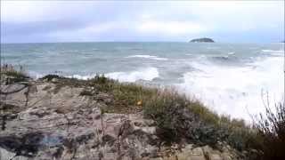 Il mare in tempesta la forza e la bellezza della natura calabrese Calabria Landscape [upl. by Lyrradal]