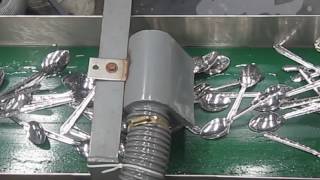 Spoon automatic polishing machine [upl. by Marquita616]