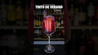 Cóctel Tinto de Verano  Tutorial Bartender GarnishEventos [upl. by Nelag920]