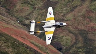 DE HAVILLAND VAMPIRE T11 MACH LOOP 4k [upl. by Leiad]