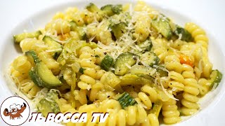 400  Carbonara di zucchineper chi ha il palato fine Pasta vegetariana facile buona e leggera [upl. by Anomahs]