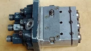 how to fix injection pump kubota D1105D722 [upl. by Ainerbas]