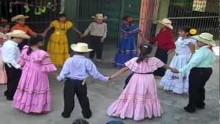 Honduras Danza típica quotLos caballitosquot Cofradía Cortes [upl. by Edialeda664]