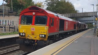 66026 amp 66 amp 66 passes keynsham on a convoy [upl. by Devinne]