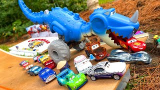 CARS CARRERAS DIECAST vs T REX [upl. by Alih]