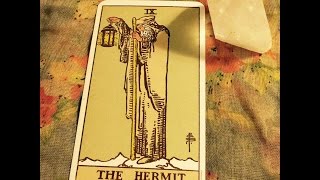 Roses Tarot Tips for Tarot Beginners [upl. by Simsar939]