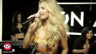 Andreea Banica  Acelasi iubit live  Kiss FM [upl. by Ahsinned]