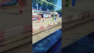 Lucknow vande Bharat slowly skipping shahjahanpur railway station skip indianrailways [upl. by Inal]