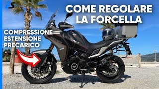 Come regolare la forcella della moto sia in compressione estensione e precarico [upl. by Kwok853]