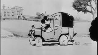 Los Cortos de Mickey Mouse en Blanco y Negro 1x27 Trafficc troubles [upl. by Arimak]