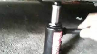 MotoMaster Hydraulic Jack [upl. by Ainesey459]